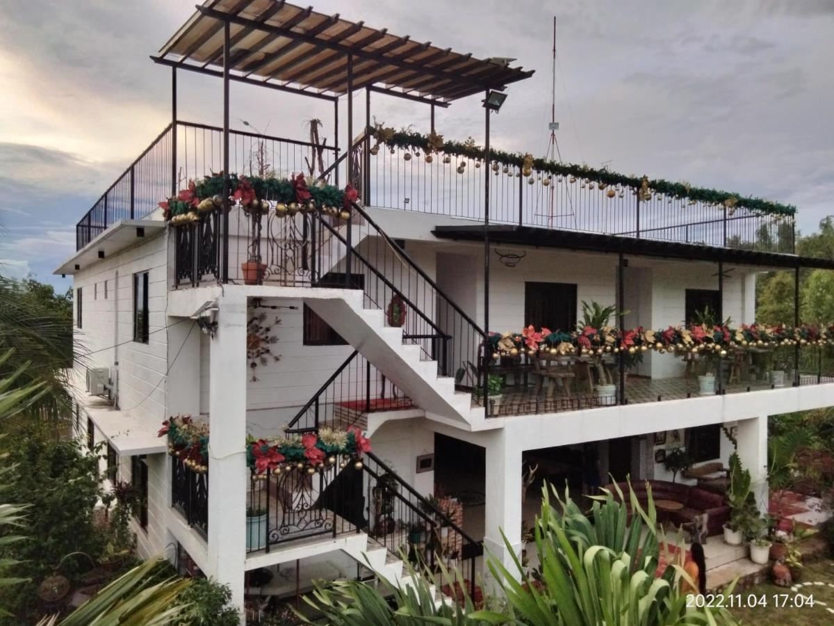 Hotel Casa De Robles Tanay Rizal Exteriér fotografie